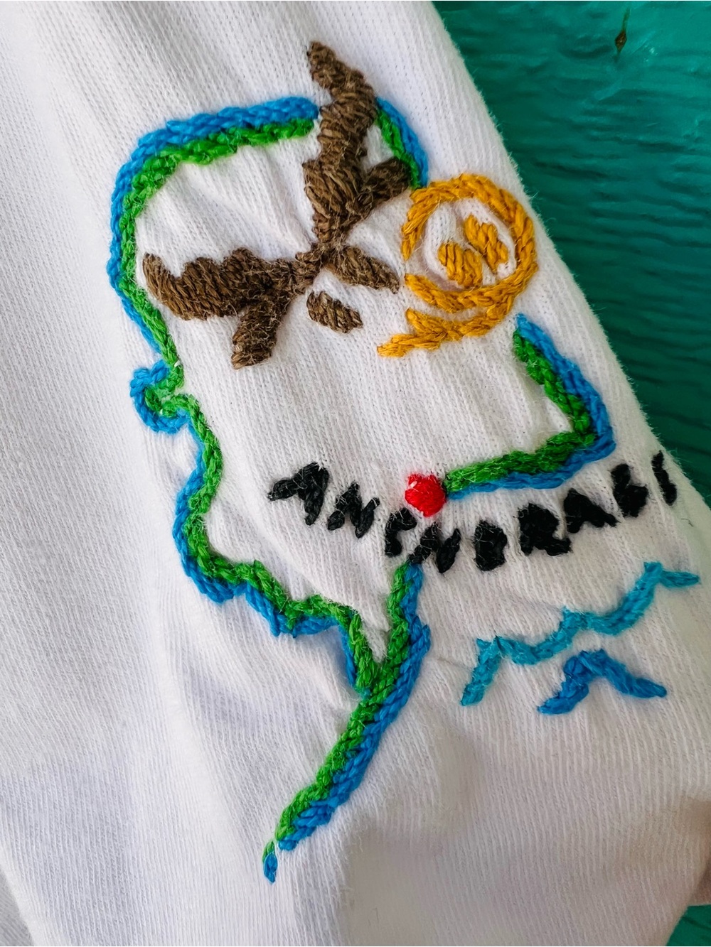 Vintage 90s Swan Magic America The Beautiful Hand Embroidered Map Tee SIZE LARGE - Picture 6 of 8